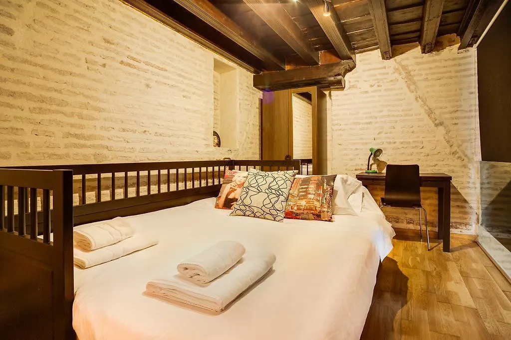Eva Recommends Modern Convent S.Xviii Apartment Seville